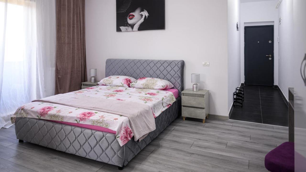 Apartmán Nina House Târgu Jiu Exteriér fotografie