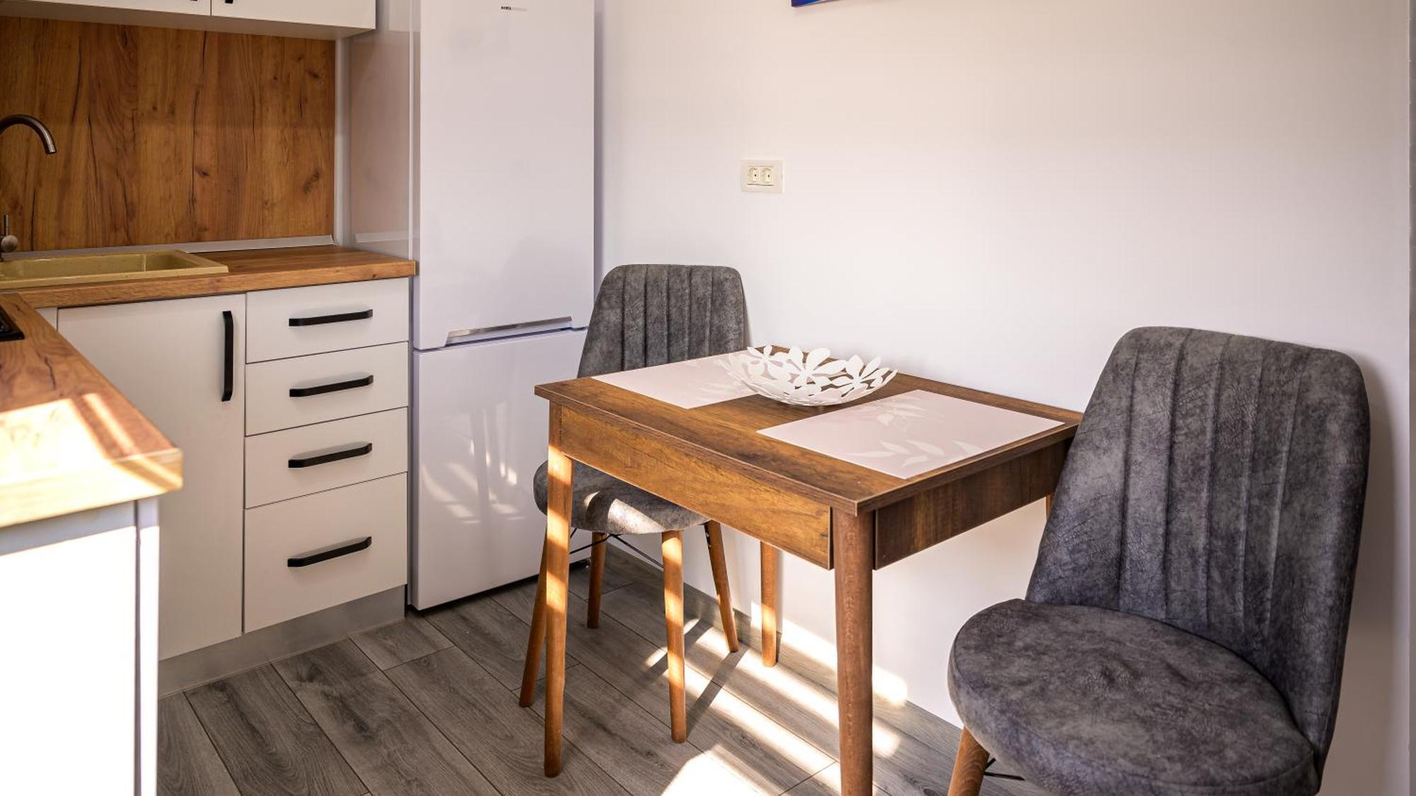 Apartmán Nina House Târgu Jiu Exteriér fotografie