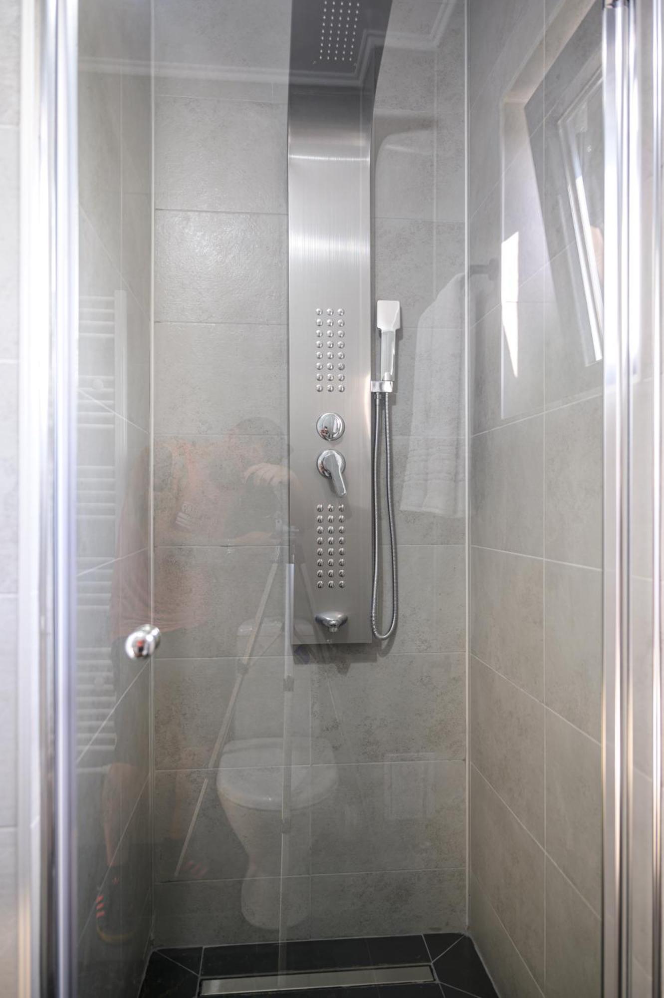 Apartmán Nina House Târgu Jiu Exteriér fotografie